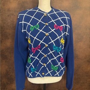 The eagles eye sweater